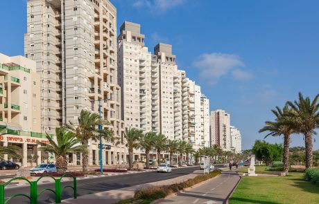 רה"ע אשקלון: "סיפרתי לרב ברדא שאפתח את הבריכה בשבת – והוא אישר"