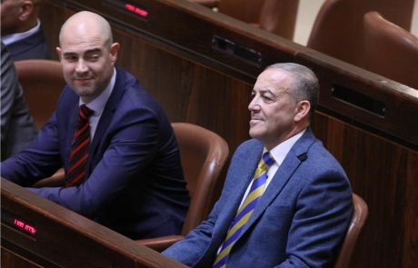 ח"כ אכרם חסון: 'חוק הלאום גזעני, כחלון לא'